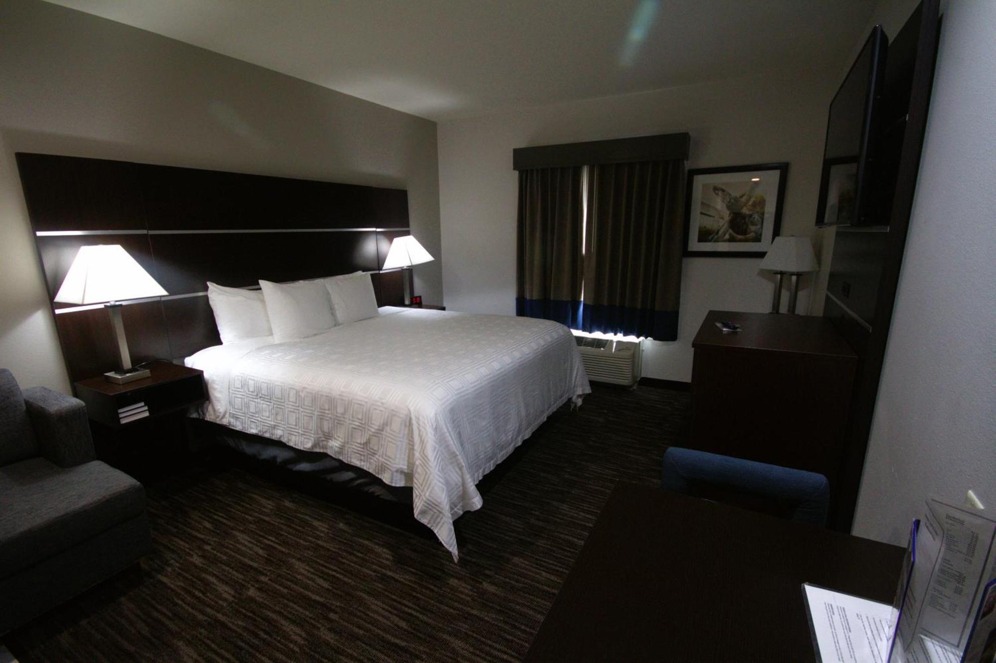 Atrium Hotel And Suites Dfw Airport Irving Exterior photo